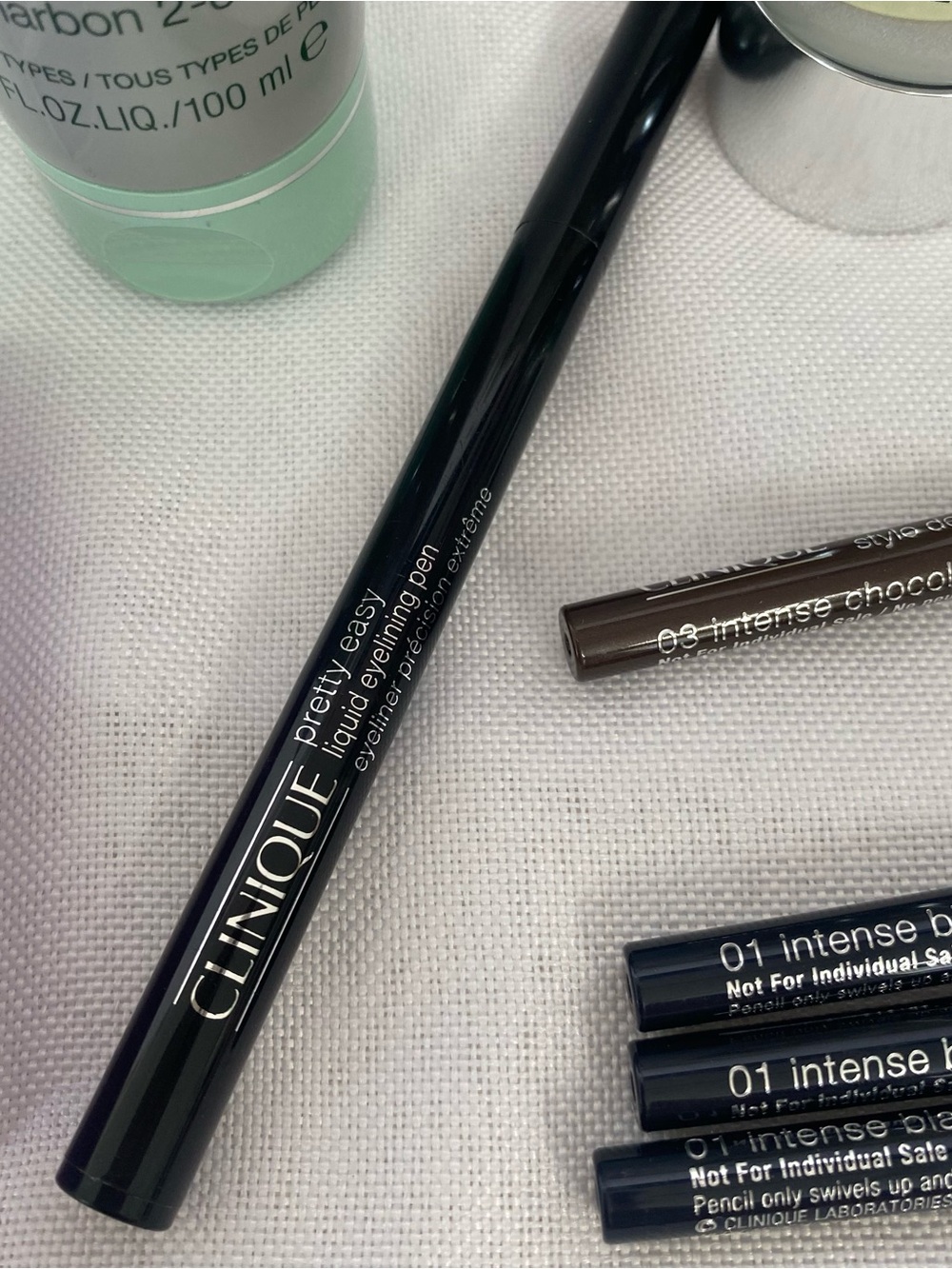 Lot of 15 Pieces Clinique Makeup & Skincare items - Picture 10 of 16